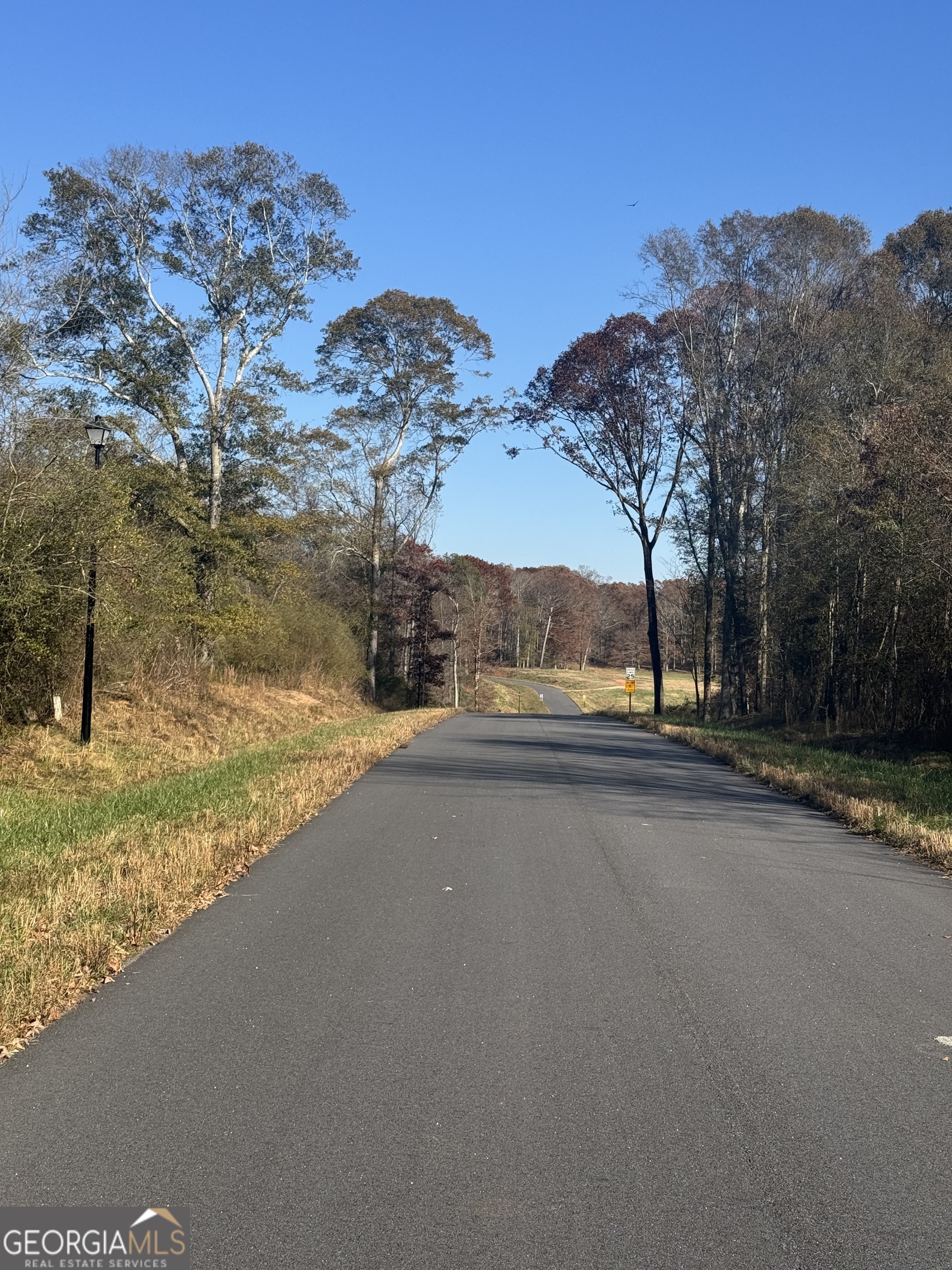 2025 Oakley Trail Statham, GA 30666 - Photo 2 of 12