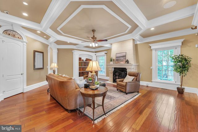 $2,800,000 | 7247 Addington Drive, McLean, VA 22101