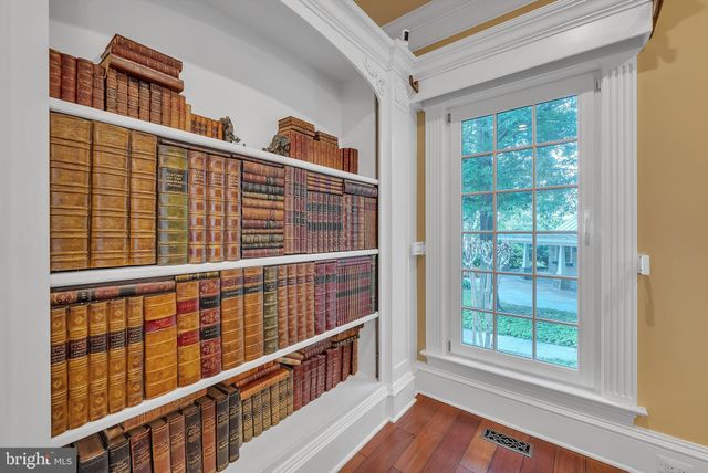 $2,800,000 | 7247 Addington Drive, McLean, VA 22101