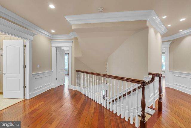 $2,800,000 | 7247 Addington Drive, McLean, VA 22101