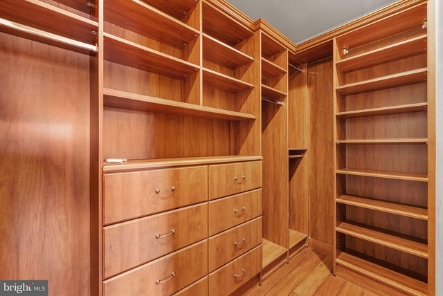 $2,800,000 | 7247 Addington Drive, McLean, VA 22101