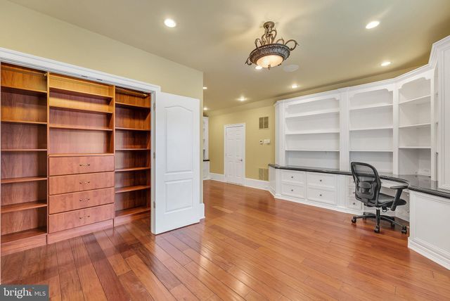 $2,800,000 | 7247 Addington Drive, McLean, VA 22101