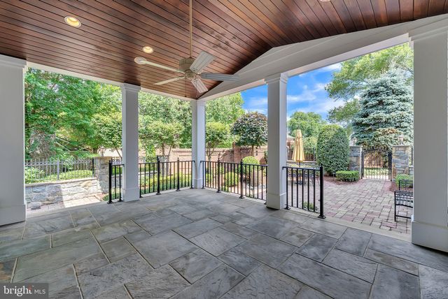 $2,800,000 | 7247 Addington Drive, McLean, VA 22101