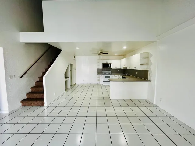 $2,750 | 13711 Yarmouth Court, Wellington, FL 33414