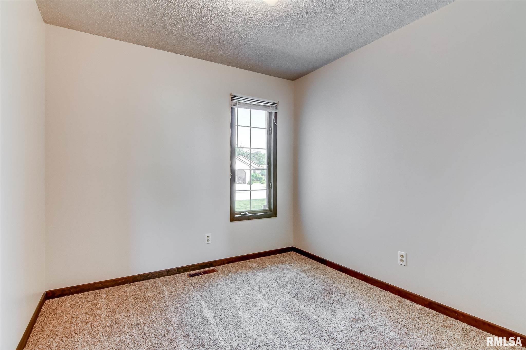 112 Veneto Villa Springfield, IL 62703 - Photo 22 of 32 Gallery Image 22