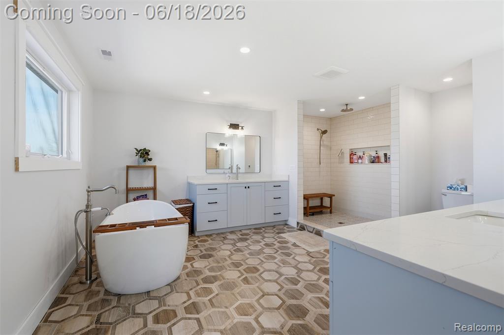 31100 South River Road Harrison Township, MI 48045 - Photo 50 of 85