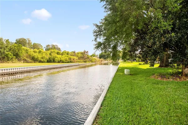 $220,000 | 321 Orange Blossom Drive, Winter Haven, FL 33880