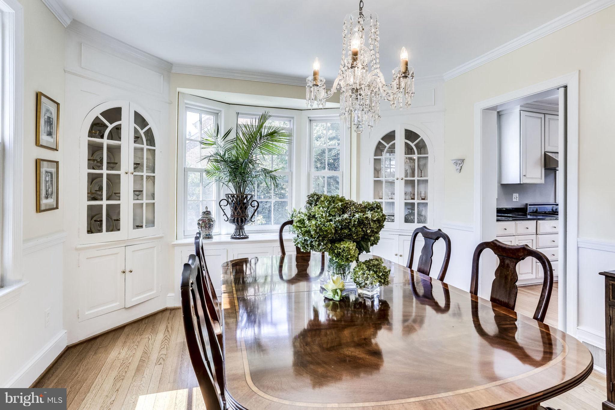 4619 32nd Road North Arlington, VA 22207 - Photo 12 of 30 Dining Room 13'11" x 11'10"