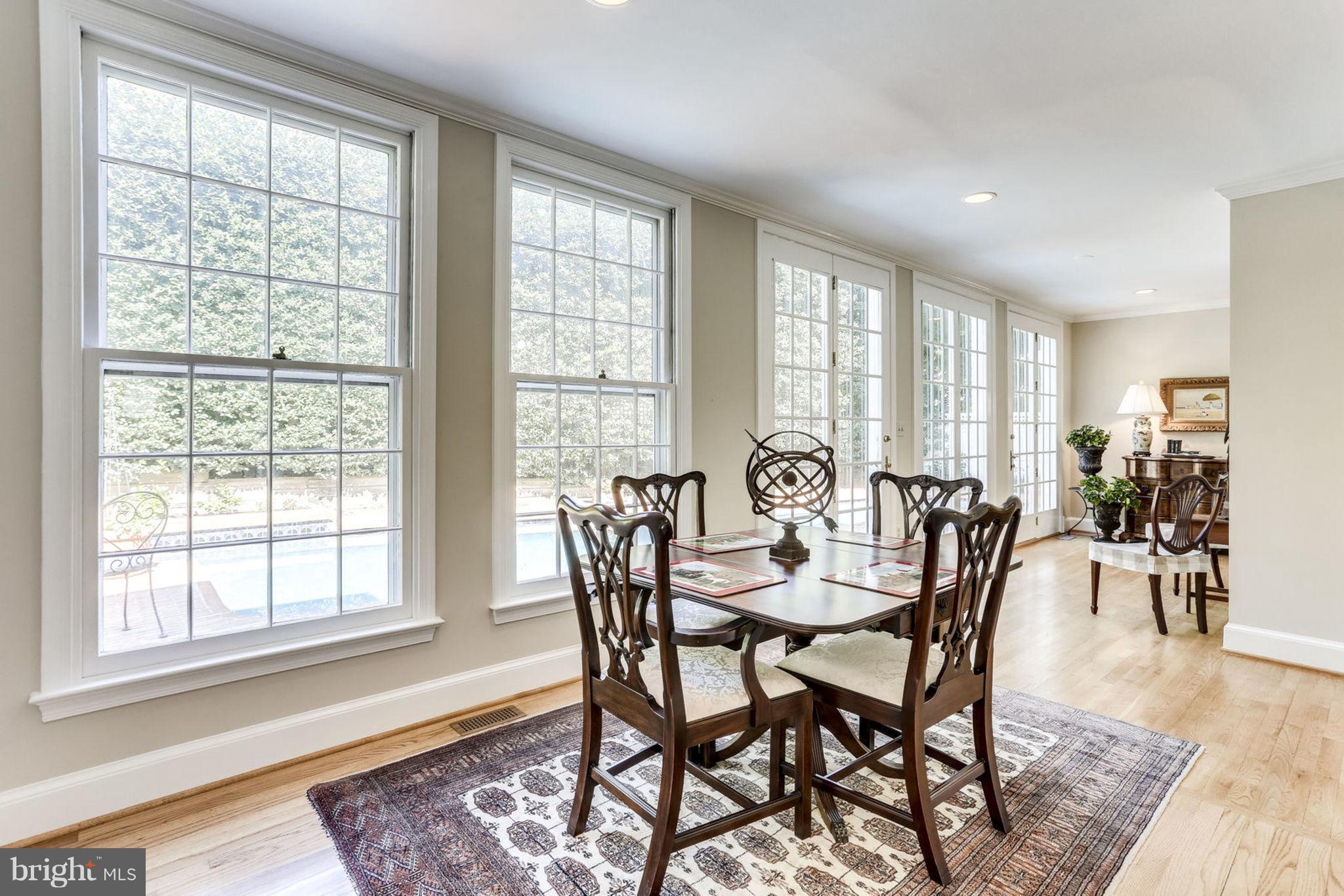 4619 32nd Road North Arlington, VA 22207 - Photo 13 of 30 Eat in Kitchen/Family Room