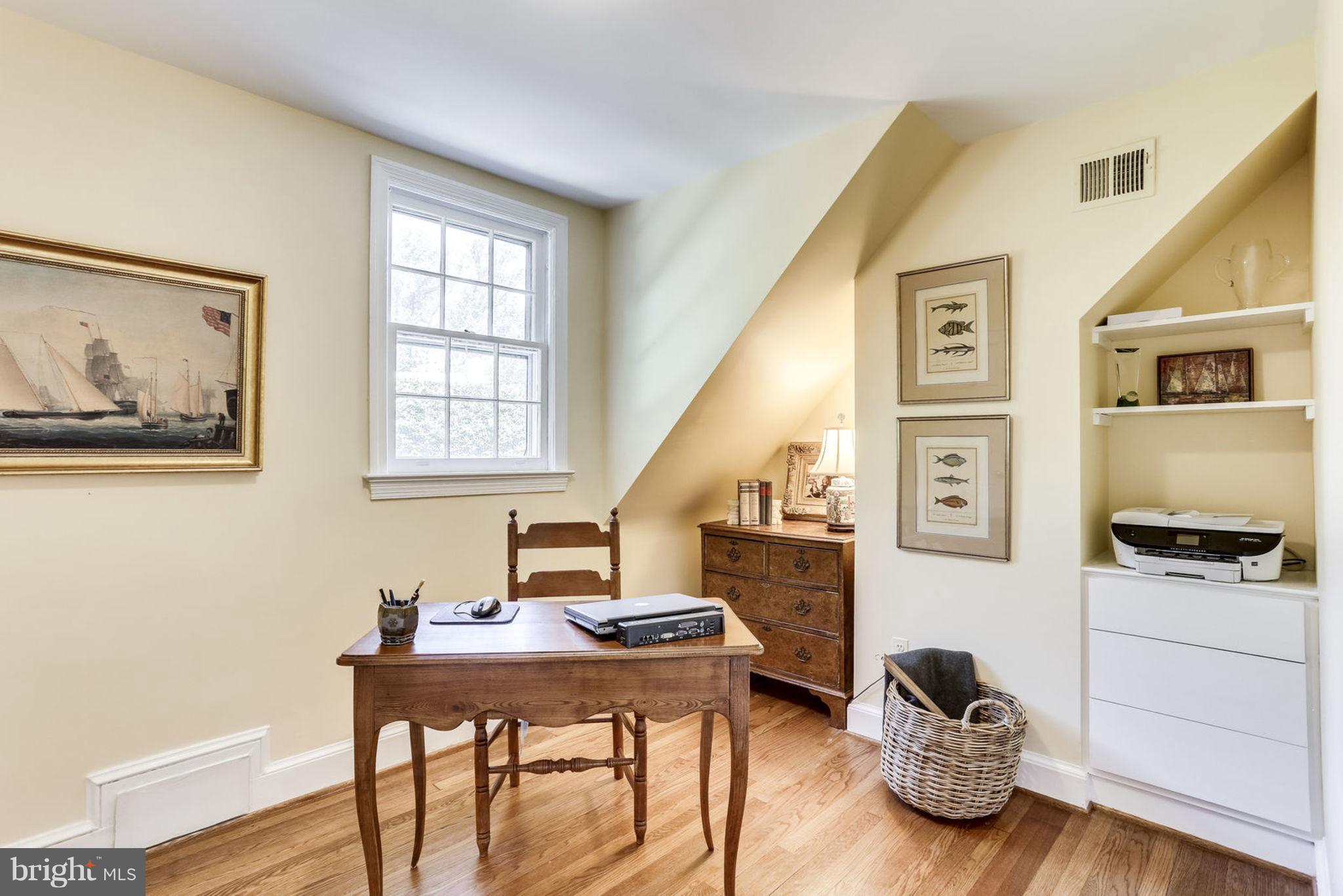 4619 32nd Road North Arlington, VA 22207 - Photo 21 of 30 Bedroom 3