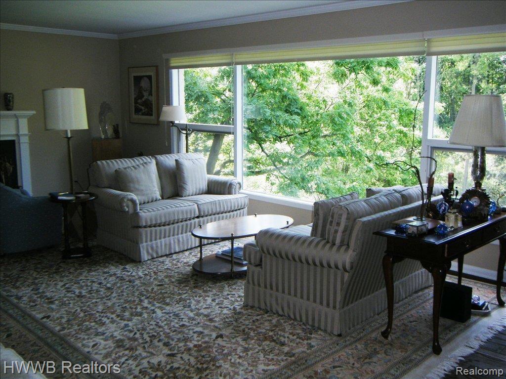 634 Rudgate Road Bloomfield Hills, MI 48304 - Photo 5 of 8 pics 004