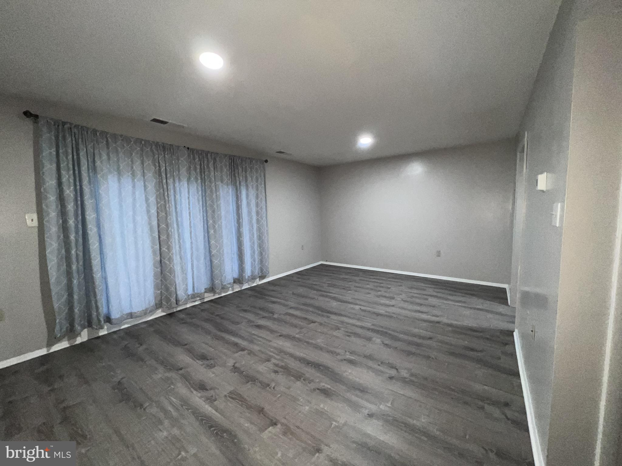 217 Haverhill Road Joppa, MD 21085 - Photo 11 of 22 Spacious room with natural light.
