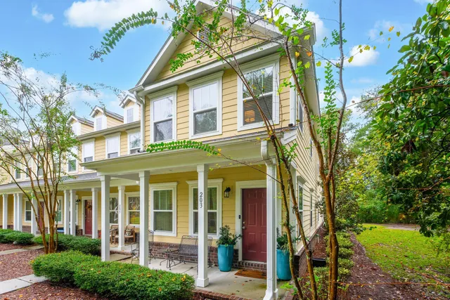$296,000 | 203 Bennett Lane, Summerville, SC 29483