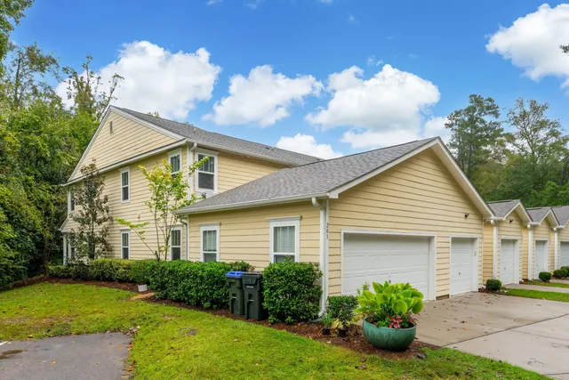 $296,000 | 203 Bennett Lane, Summerville, SC 29483