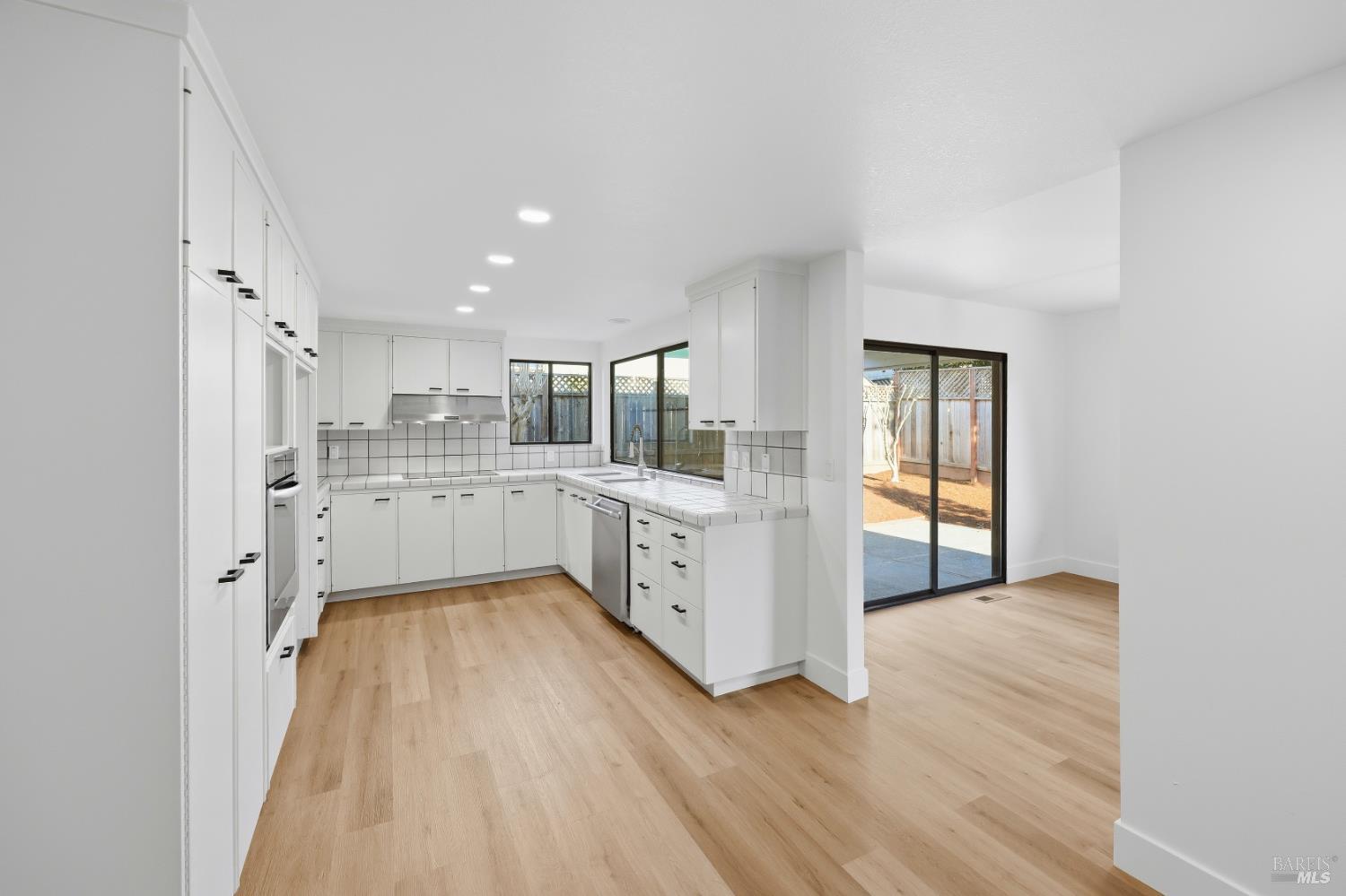 4906 Fernglen Drive Santa Rosa, CA 95405 - Photo 19 of 33