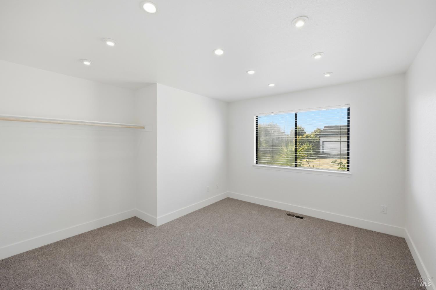 4906 Fernglen Drive Santa Rosa, CA 95405 - Photo 23 of 33