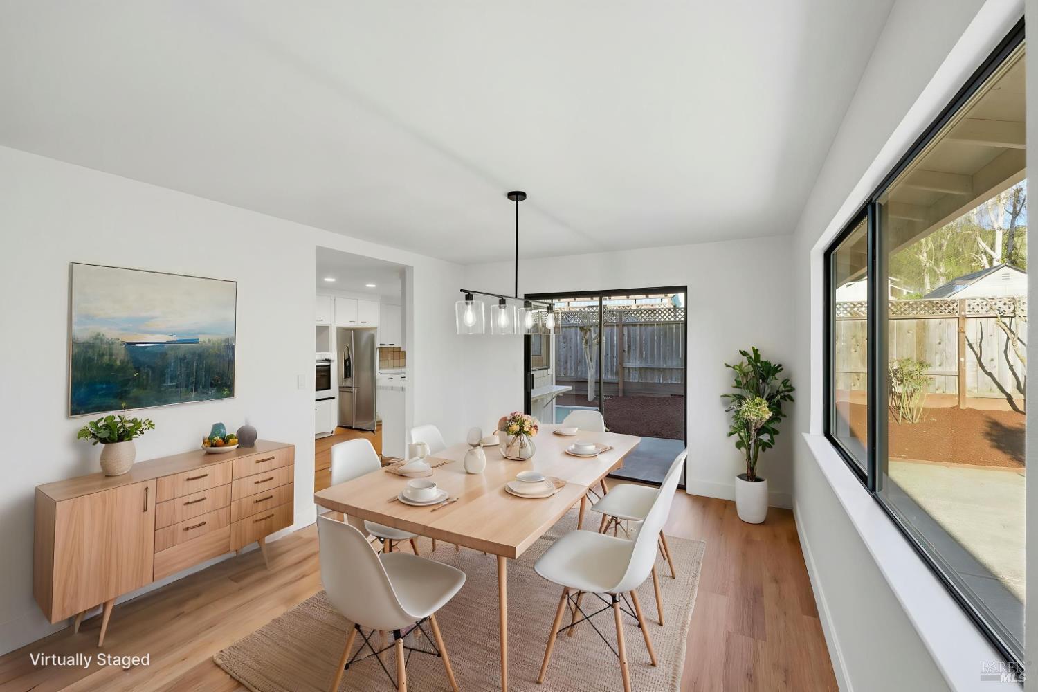 4906 Fernglen Drive Santa Rosa, CA 95405 - Photo 9 of 33