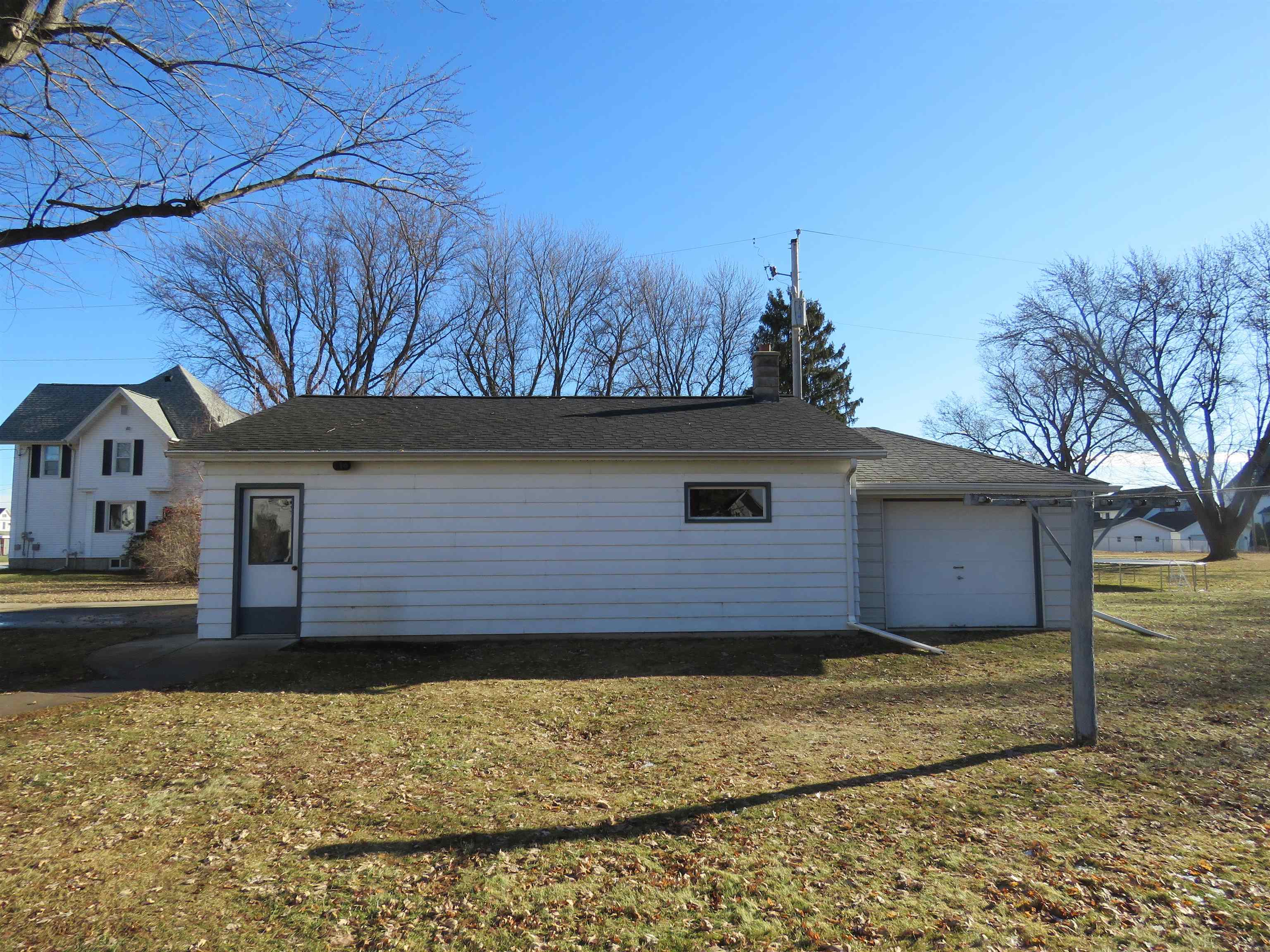 116 Grove Randolph Wi 53956 Randolph, WI 53956 - Photo 32 of 39