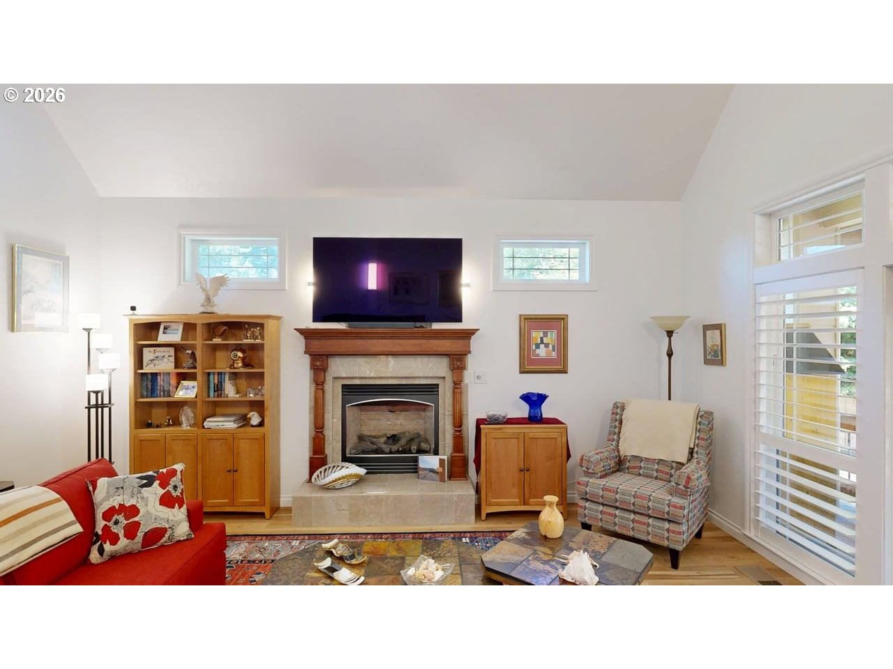 17199 Passley Road Brookings, OR 97415 - Photo 4 of 46 Fireplace