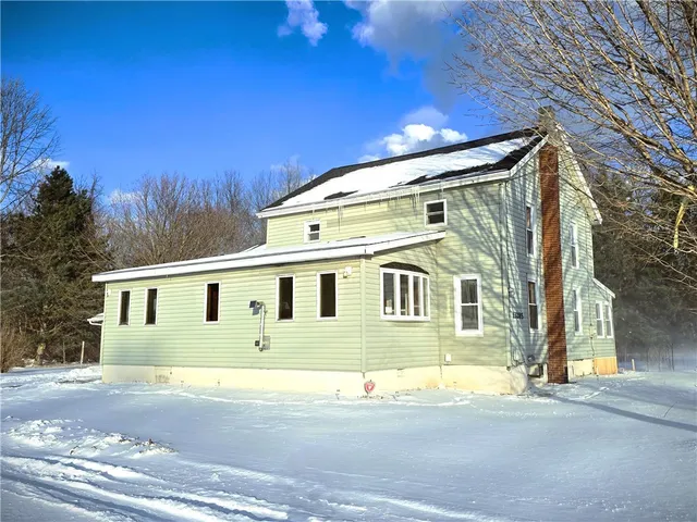 $279,999 | 13285 Roosevelt Highway, Carlton, NY 14571