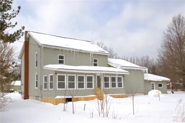 $264,999 | 13285 Roosevelt Highway, Carlton, NY 14571