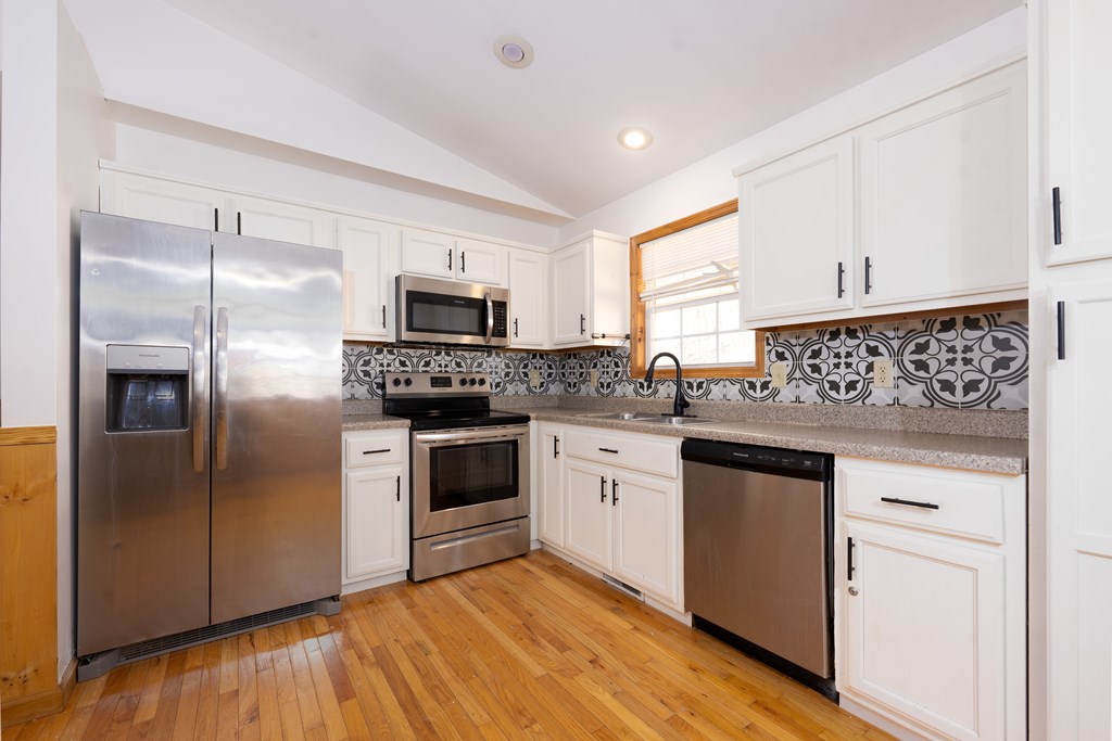 124 Dawnview Circle Murphy, NC 28906 - Photo 16 of 24