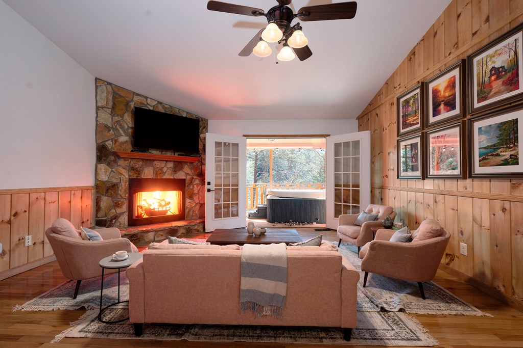 124 Dawnview Circle Murphy, NC 28906 - Photo 4 of 24