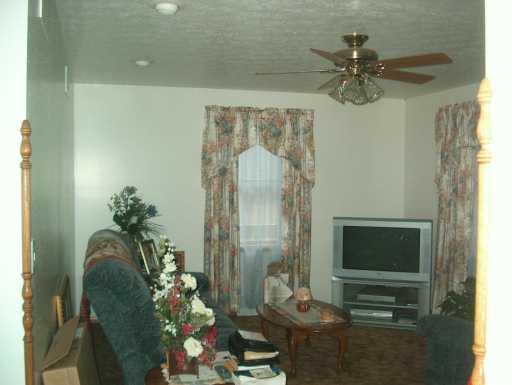 160 Cain Road Clinton, PA 15026 - Photo 2 of 8 Other.