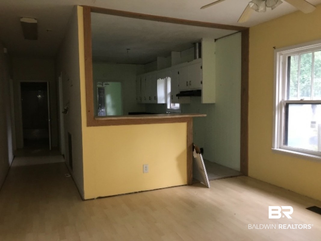 581 Hinson Street Thomasville, AL 36784 - Photo 4 of 6