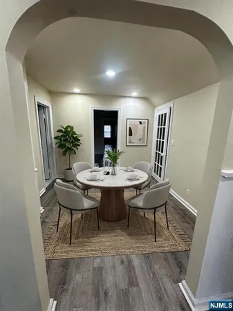 $2,200 | 6 Field Road, Unit 3, Maplewood, NJ 07040