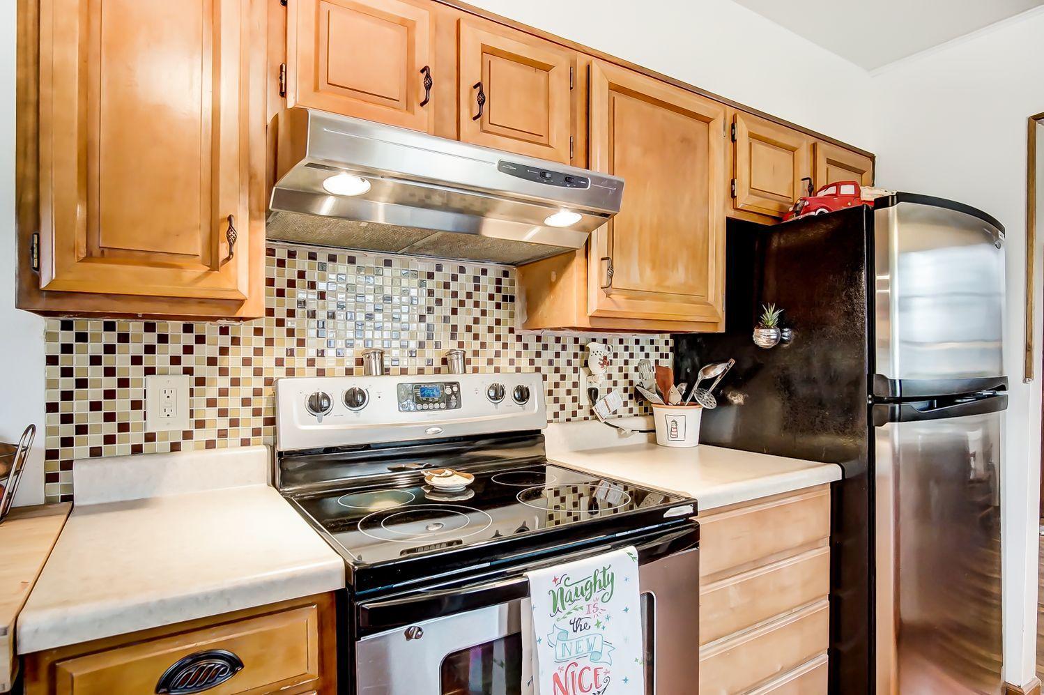 867 Enfield Road Columbus, OH 43209 - Photo 11 of 39 Gallery Image 11