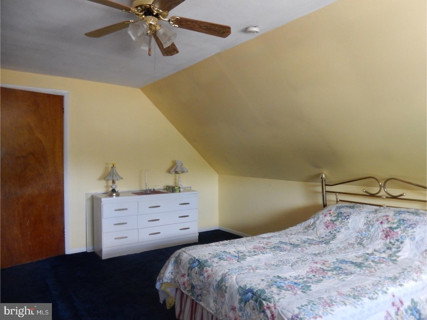 11 Hedge Road Levittown, PA 19056 - Photo 11 of 19 Bedroom