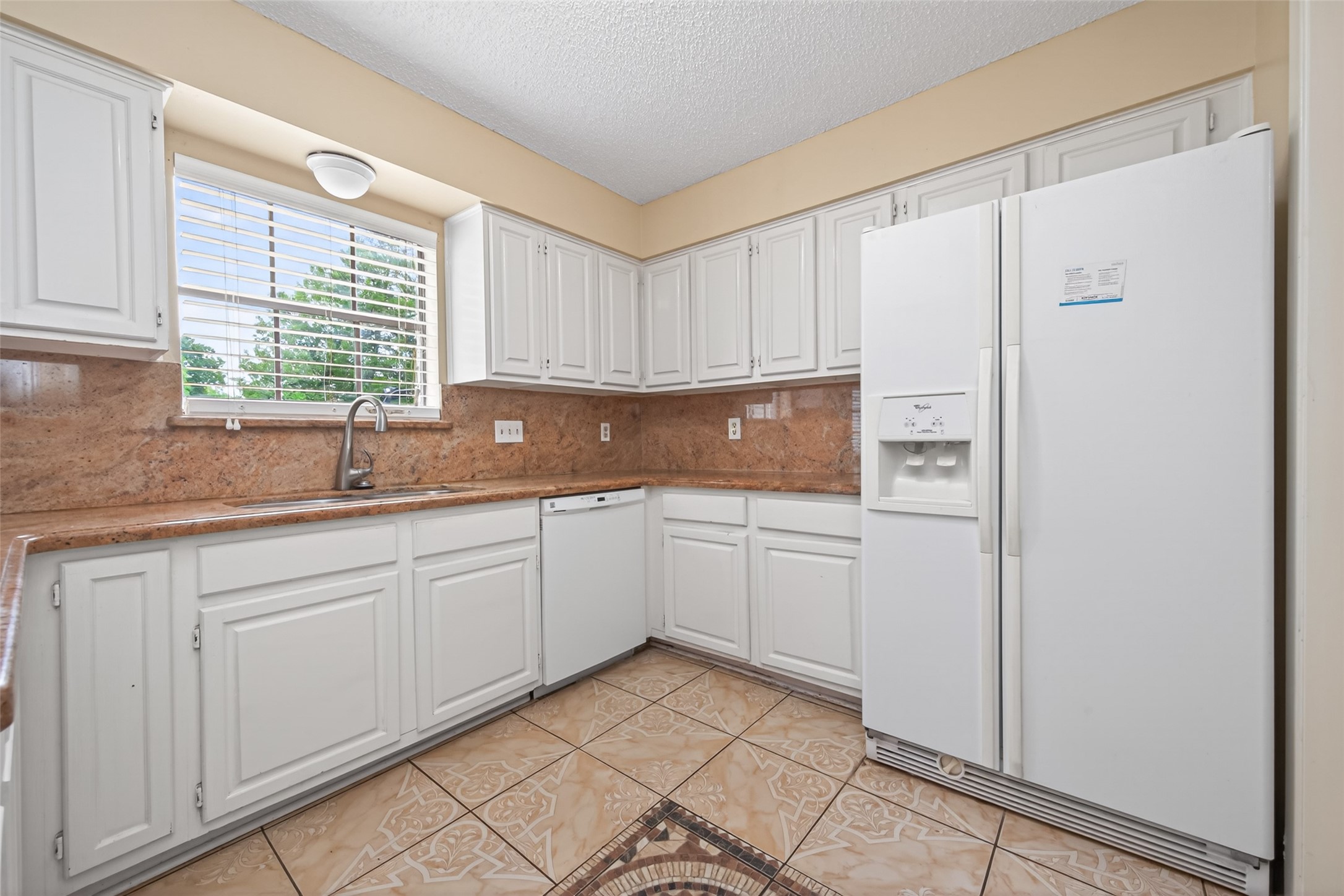 30207 East Geneva Drive Spring, TX 77386 - Photo 9 of 40