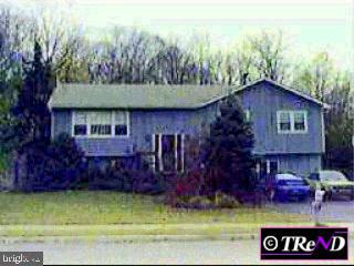 325 Hidden Valley Road Aston, PA 19014 - Photo 1 of 1 Gallery Image 1