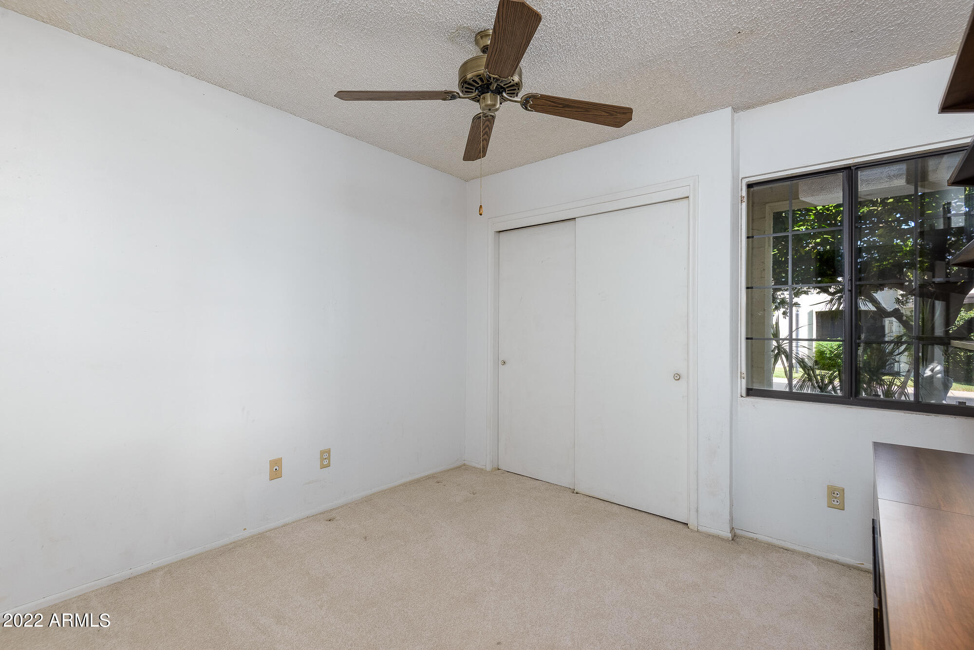 6016 North 10th Way Phoenix, AZ 85014 - Photo 21 of 28 2nd bedroom