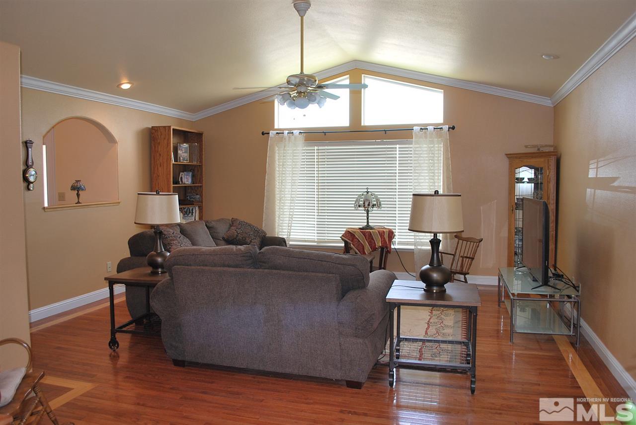 449 Crimson Road Fernley, NV 89408 - Photo 3 of 25 Photo 3