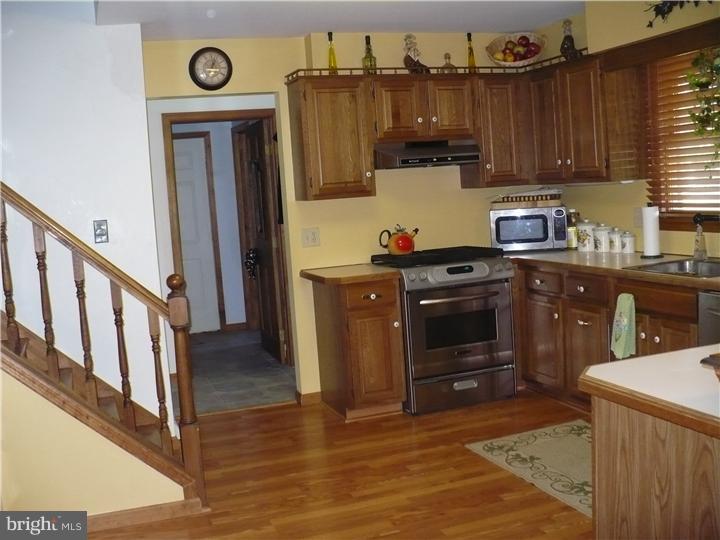 241 Barnsboro Road Sewell, NJ 08080 - Photo 19 of 23 Kitchen