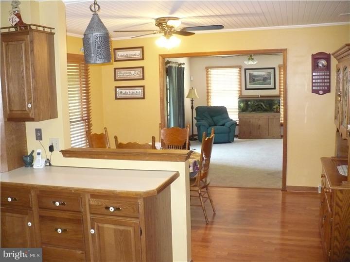 241 Barnsboro Road Sewell, NJ 08080 - Photo 20 of 23 Kitchen