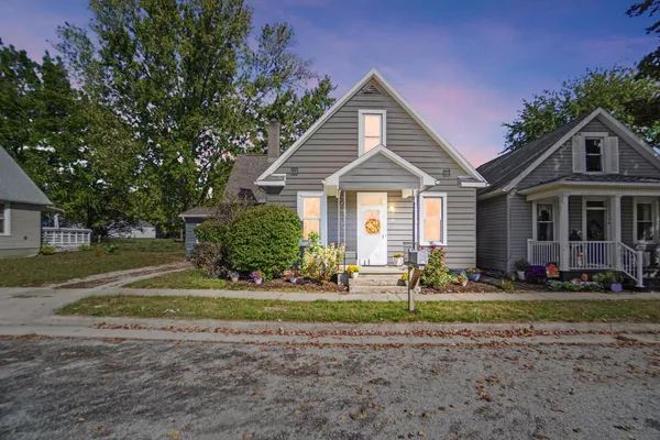 $215,900 | 116 East Newell Street, West Liberty, OH 43357
