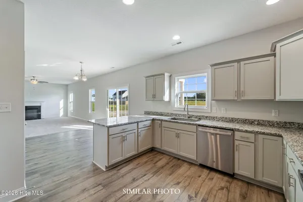 $368,000 | 722 Regiment Road, Jacksonville, NC 28546