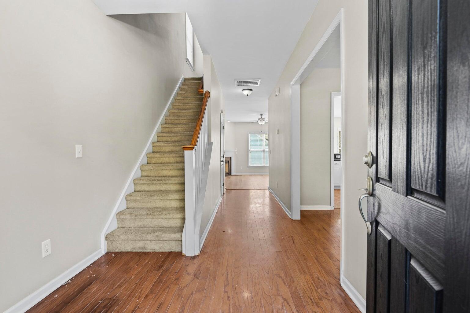 115 Trillium Avenue Summerville, SC 29483 - Photo 3 of 31 20241202223323709573000000-o