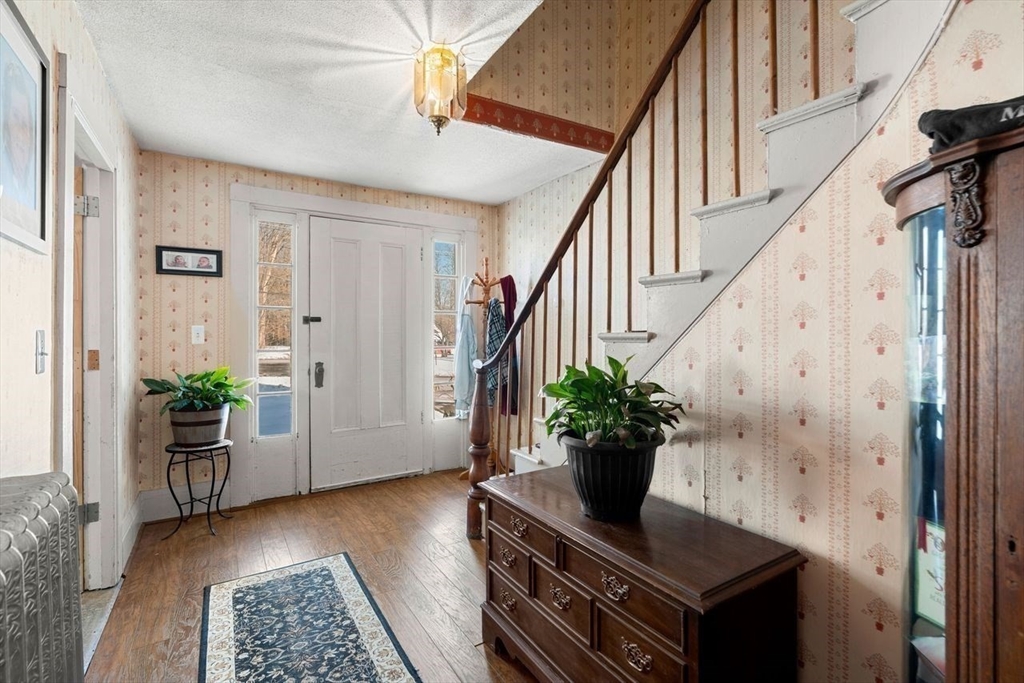 632 Main Street Ashby, MA 01431 - Photo 16 of 28