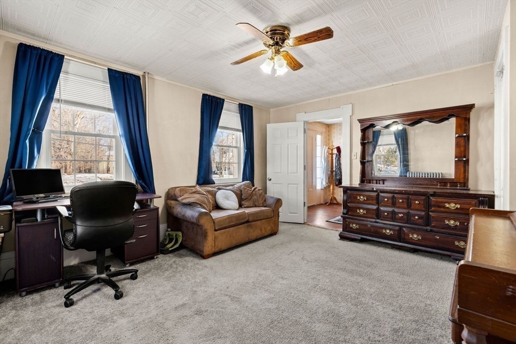 632 Main Street Ashby, MA 01431 - Photo 17 of 28