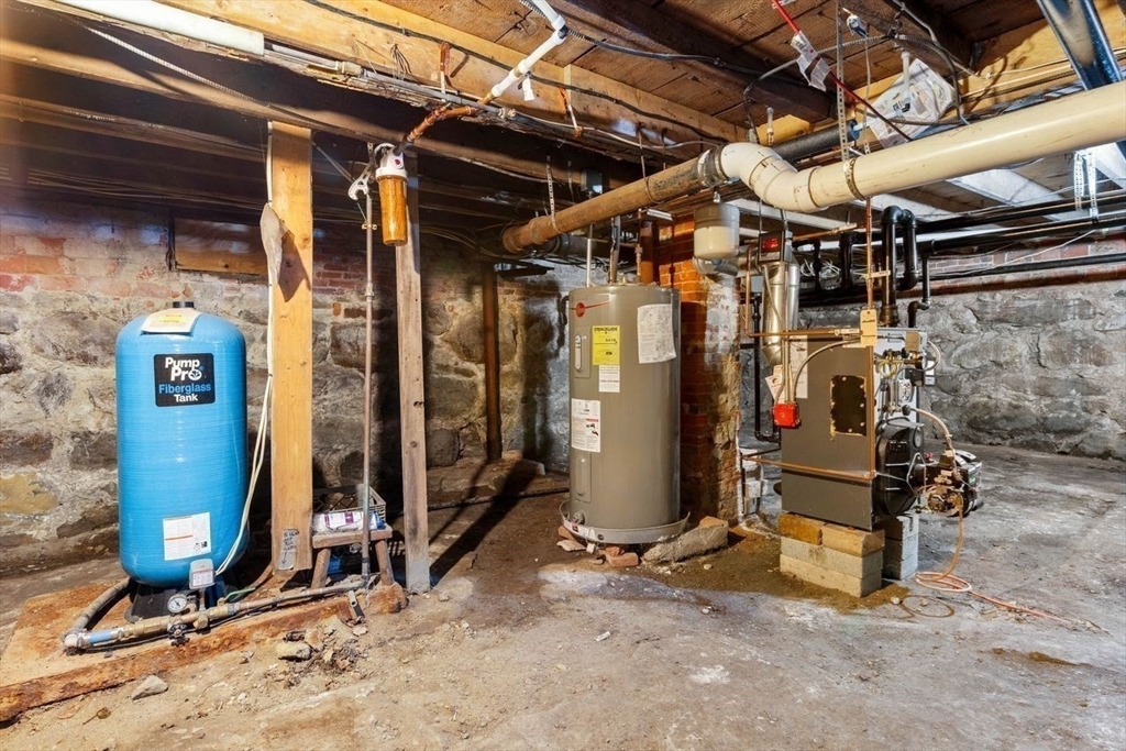 632 Main Street Ashby, MA 01431 - Photo 25 of 28