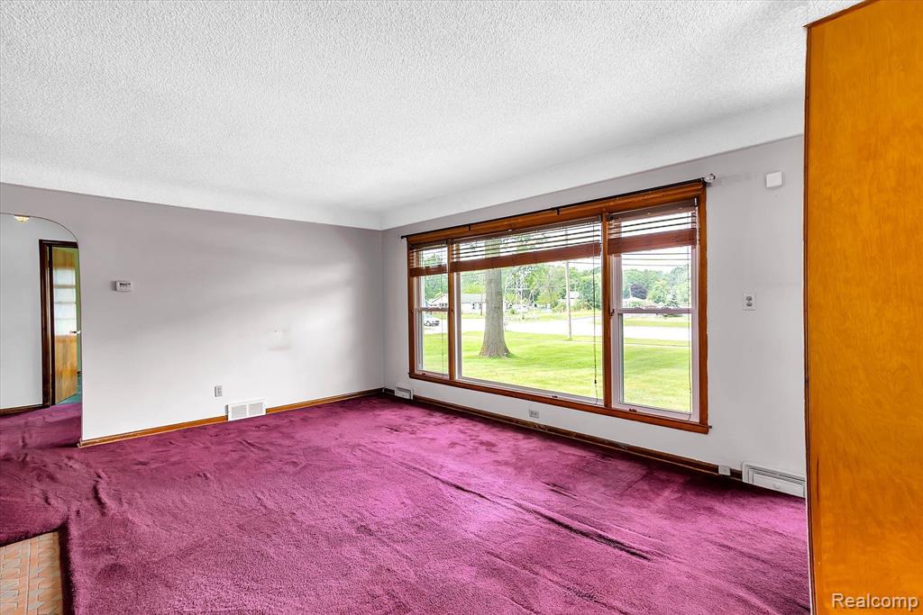 22955 Northline Road Taylor, MI 48180 - Photo 13 of 38