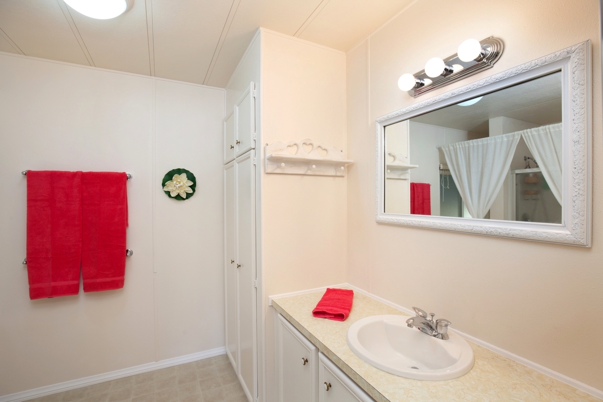 4747 Oak Crest Road, Unit SPC 47 Fallbrook, CA 92028 - Photo 15 of 25