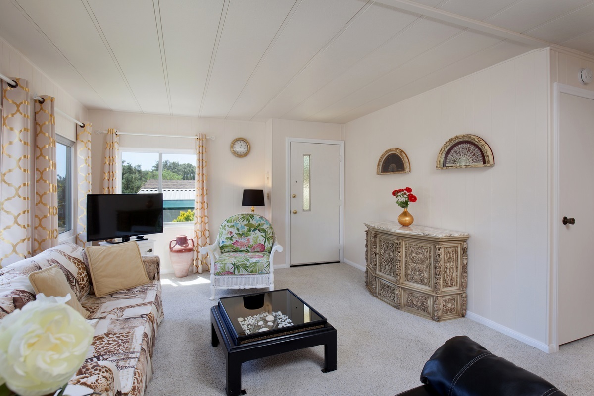 4747 Oak Crest Road, Unit SPC 47 Fallbrook, CA 92028 - Photo 6 of 25