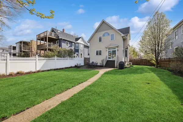 $800,000 | 435 Marengo Avenue, Forest Park, IL 60130
