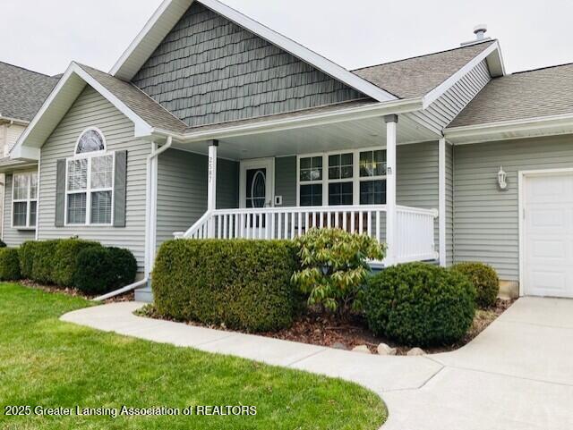2587 Horstmeyer Road Lansing, MI 48911 - Photo 2 of 28 thumbnail_IMG_2456
