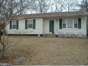 172 Torpedo Road Manahawkin, NJ 08050 - Photo 2 of 3
